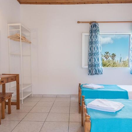Seaside Studios Kavos Bagian luar foto