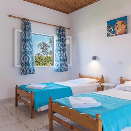 Seaside Studios Kavos Bagian luar foto