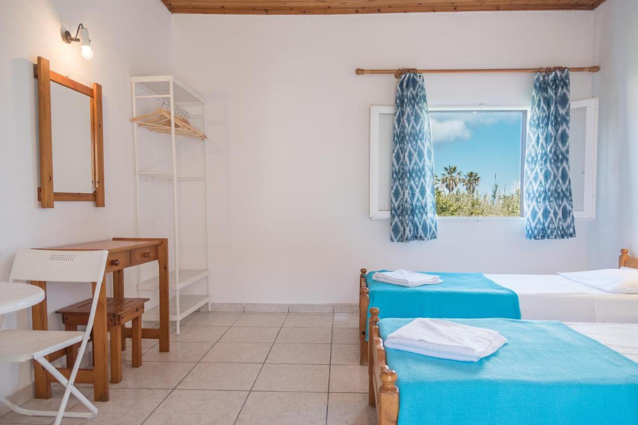 Seaside Studios Kavos Bagian luar foto